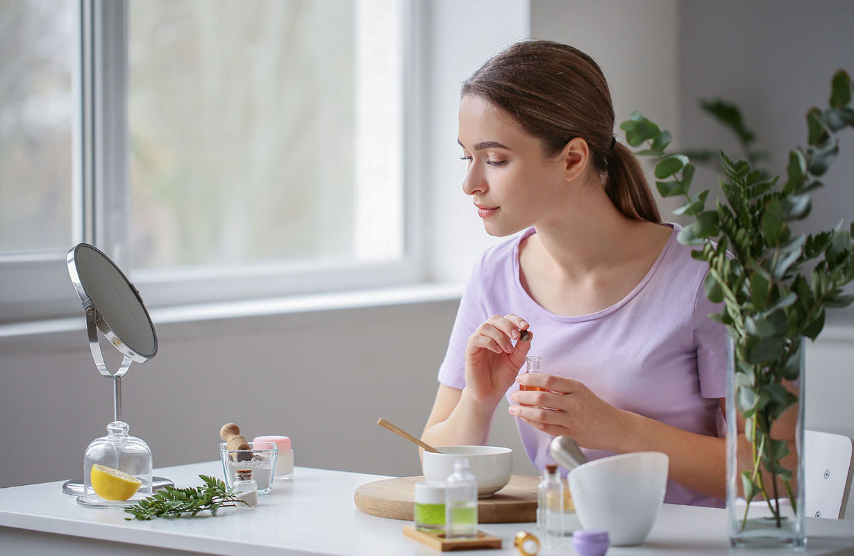 Mengenal Kosmetik: Lebih dari Sekadar Penampilan